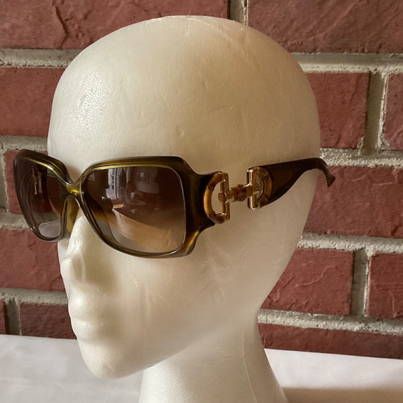 Gucci Bamboo Horsebit Sunglasses Made in Italy - Picture 5 of 12